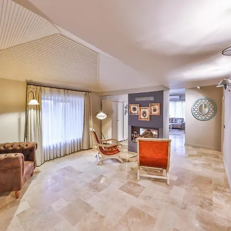 Hotel Cetmihan Küçükkuyu
