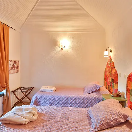 Cetmihan Hotel