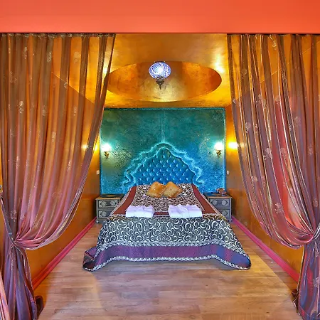 Cetmihan Hotel Küçükkuyu