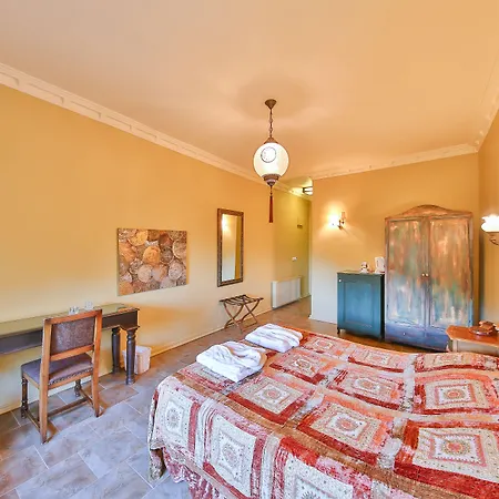 Cetmihan Hotel Küçükkuyu