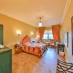 Hotel Cetmihan
