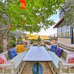 Cetmihan Hotel